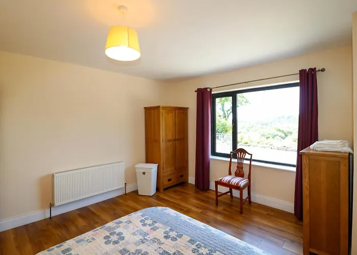 בית נופש Curraha קנמארה